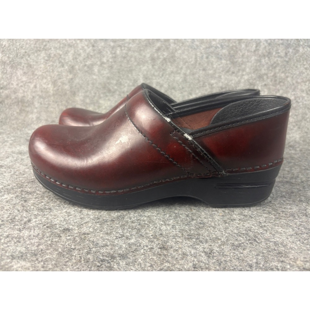 Dansko Professional Clogs Women 39 Burgundy Cabernet Leather Slip On Comfort